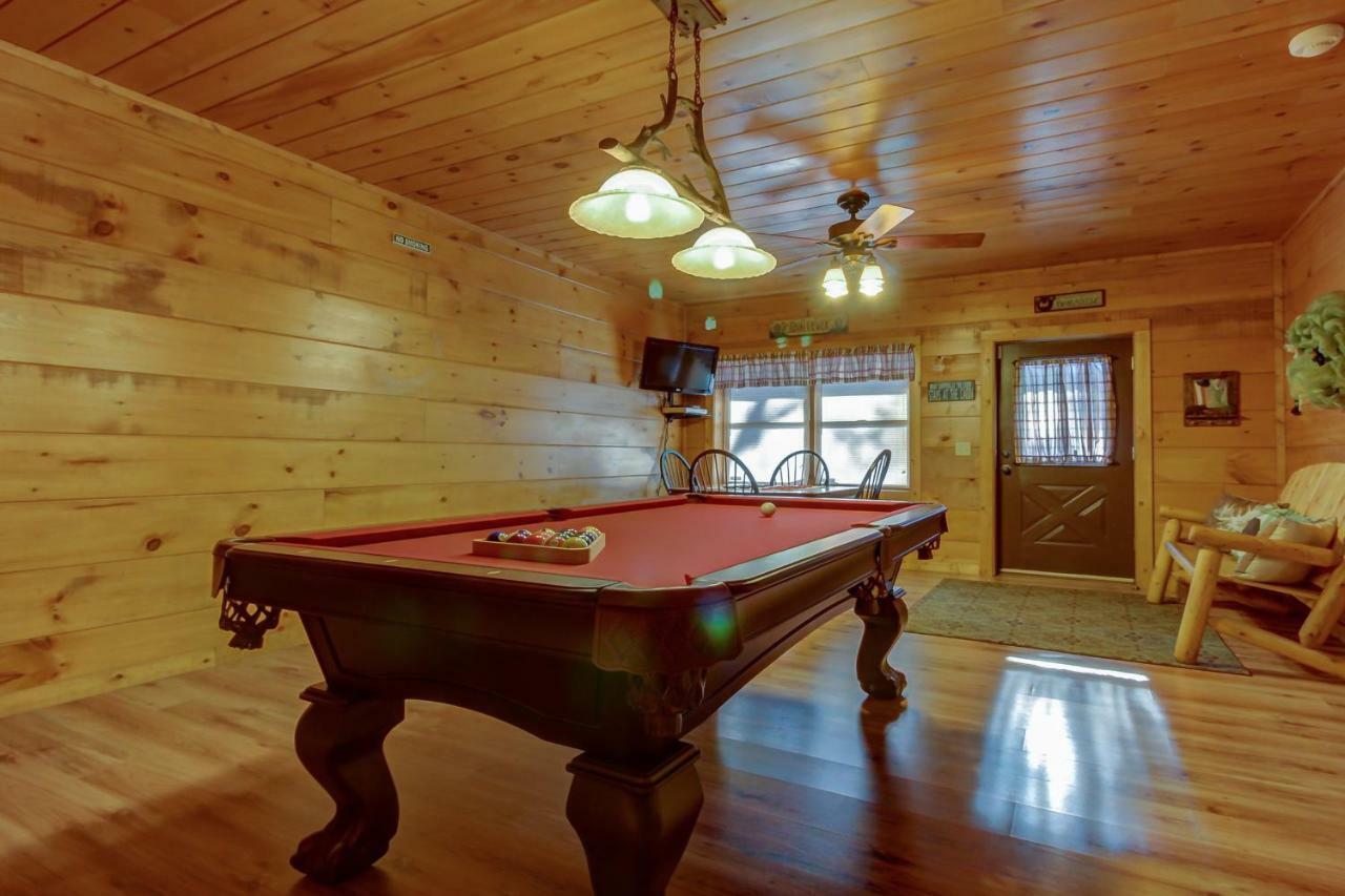 Two Bears Cabin Wear Valley Exterior photo